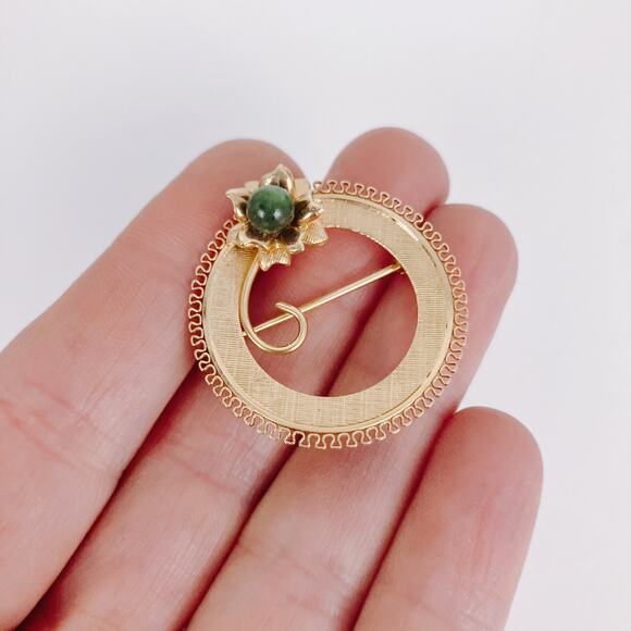 VTG Signed A&Z Brooch Gold Filled Green Jade Gemstone Circle Floral Mid Century - Picture 12 of 14